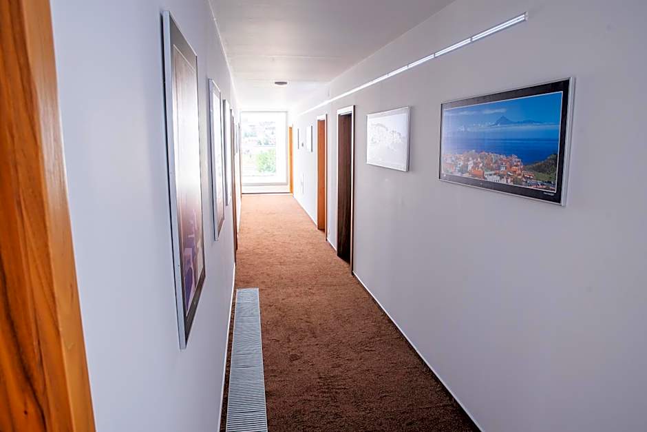 Restaurant & Design Hotel Noem Arch