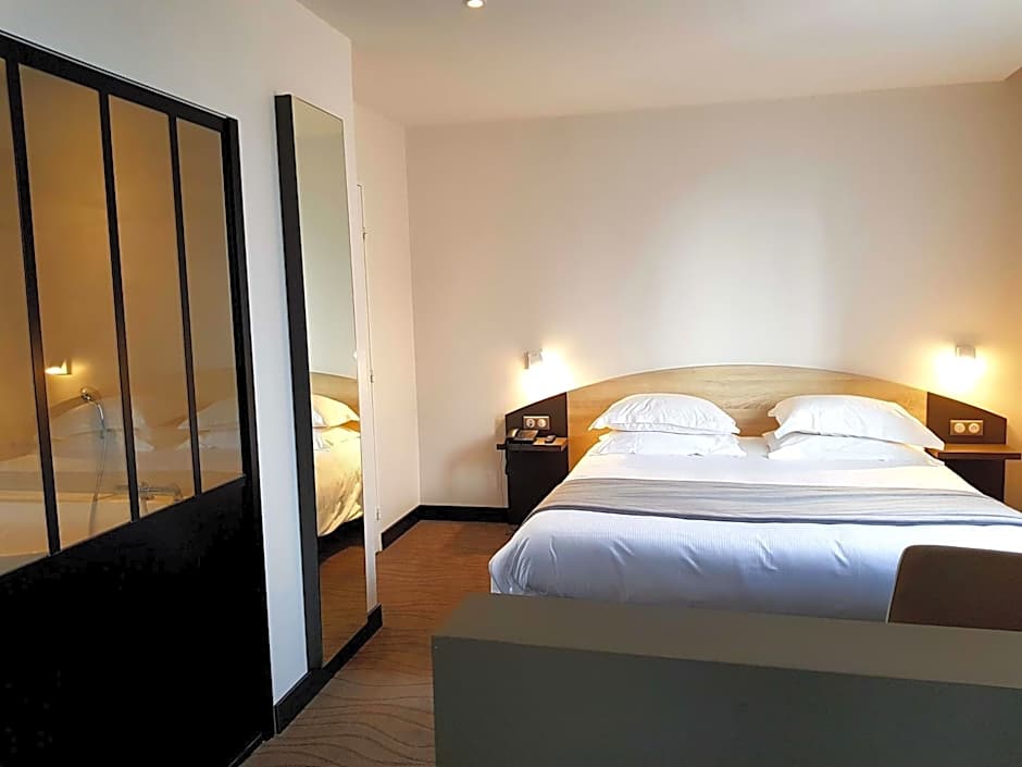 Photo 1 of 4 of Deluxe Suite