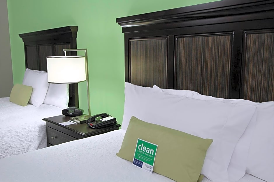 Hampton Inn & Suites Winnie