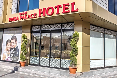 Emsa Palace Hotel