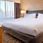 Holiday Inn Hotel & Suites Warren by IHG
