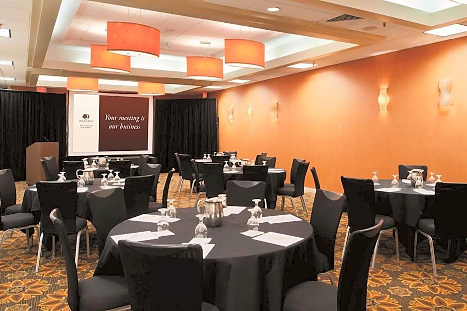 DoubleTree By Hilton Hotel Springfield