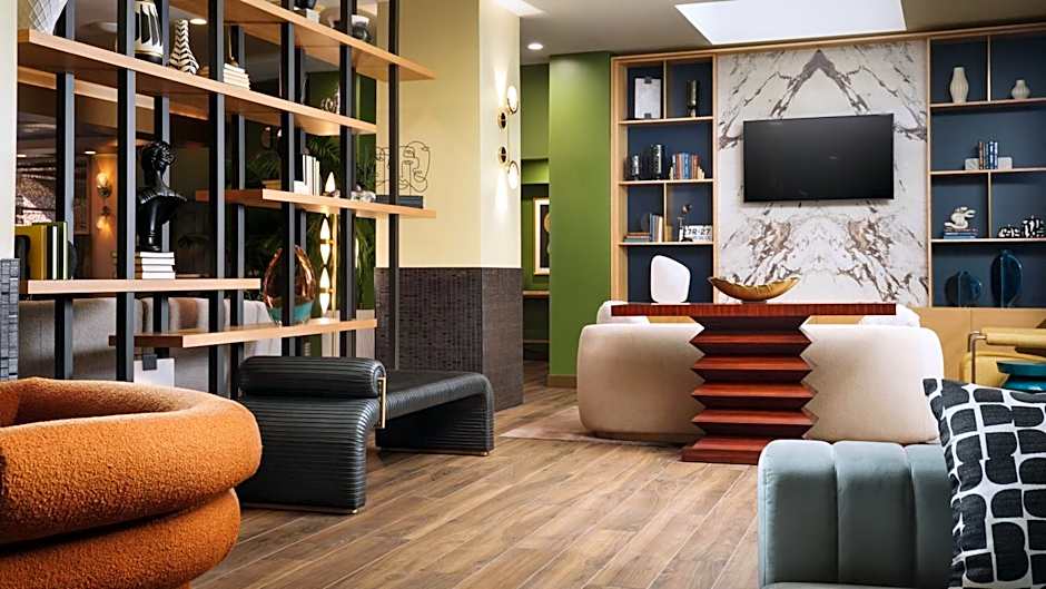Burton House, Beverly Hills, A Tribute Portfolio Hotel