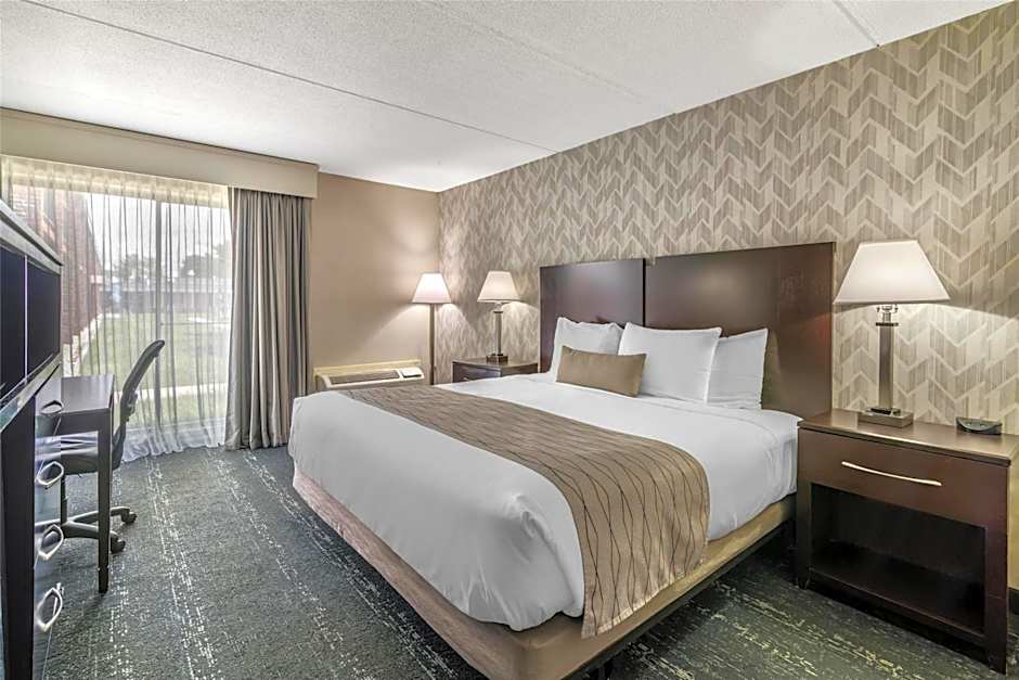 Best Western Plus Keene Hotel