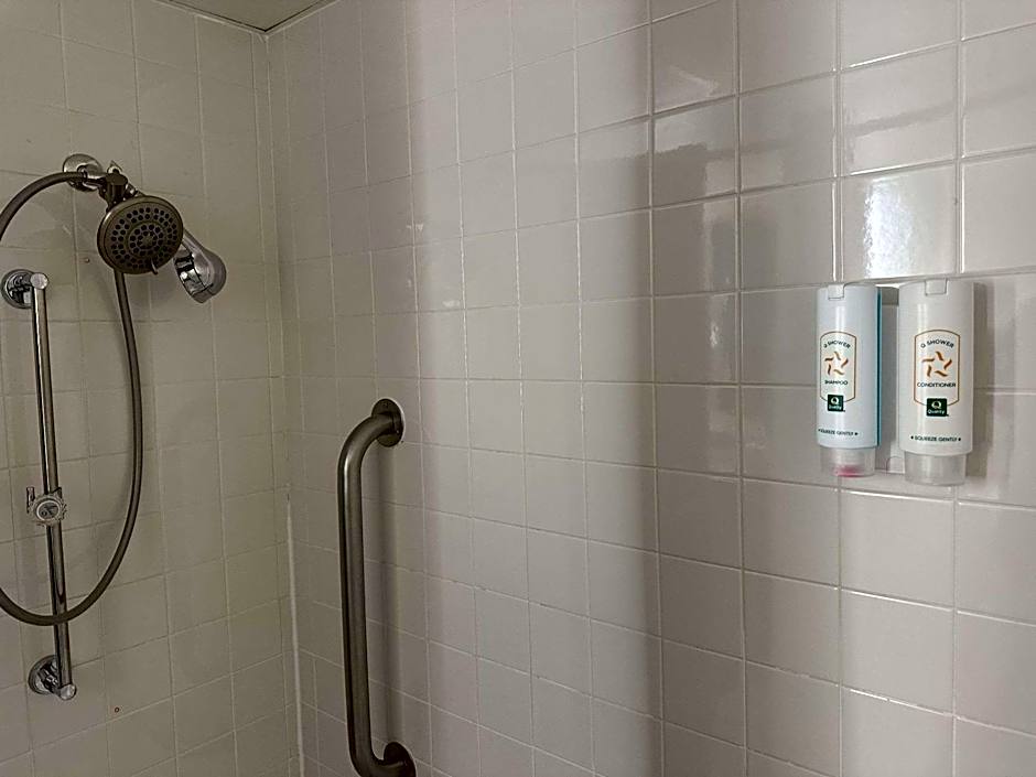 Quality Inn & Suites Everett