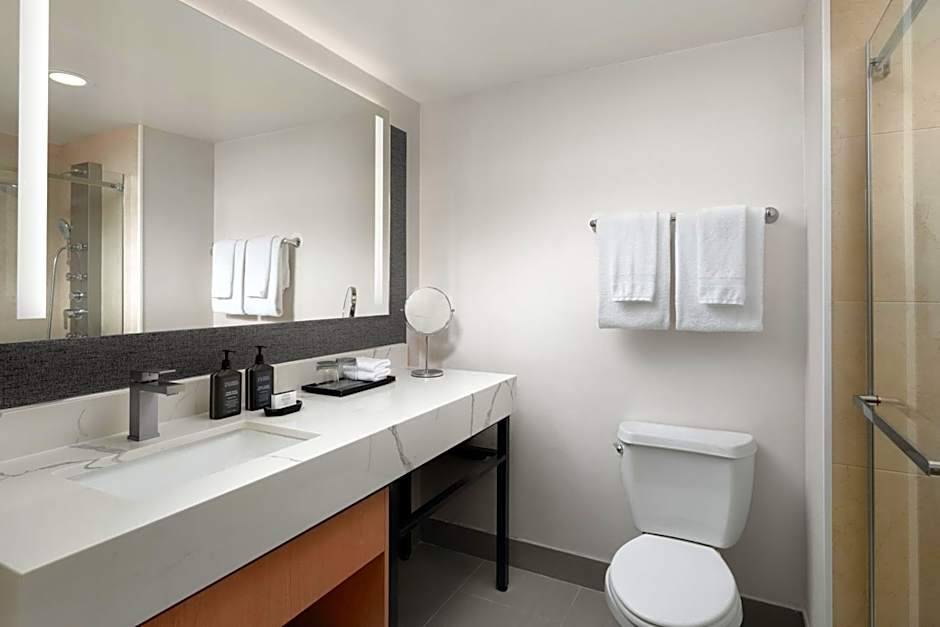 Sheraton Ontario Airport Hotel