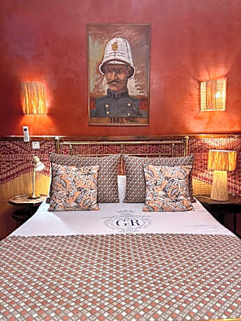 Rouge Double Room