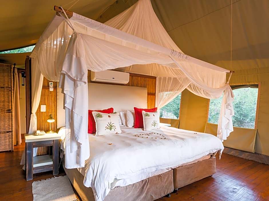 aha Thakadu River Camp