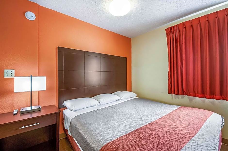 Motel 6-Washington, DC - Convention Center
