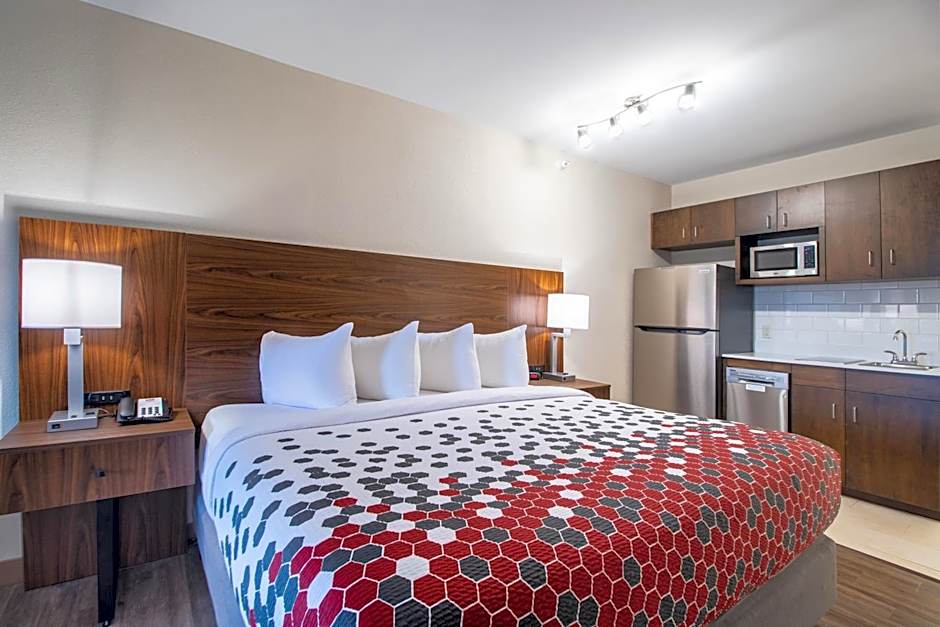 Econo Lodge Inn & Suites Foley-North Gulf Shores