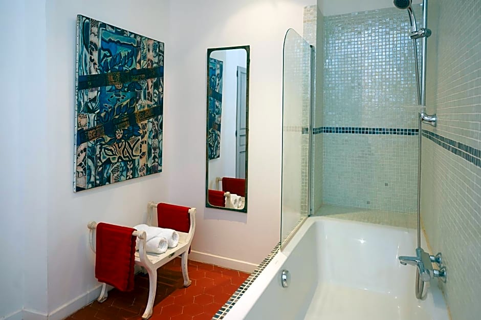 La Grande Maison De Nans