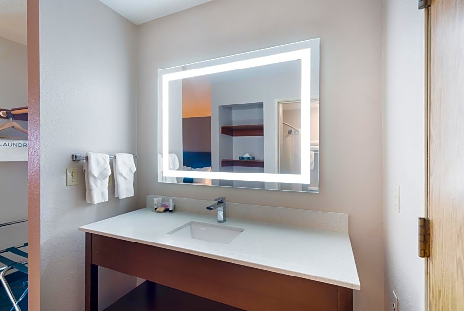 Quality Inn & Suites Kennewick Tri-Cities