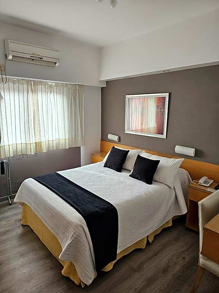 Photo 1 of 15 of Double Room