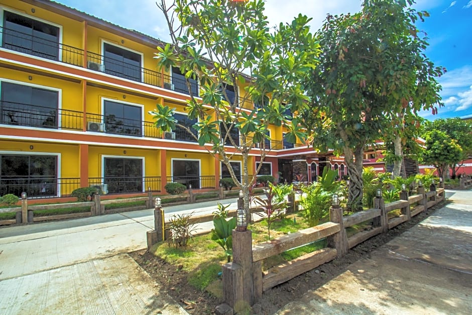 Maladee Hotel
