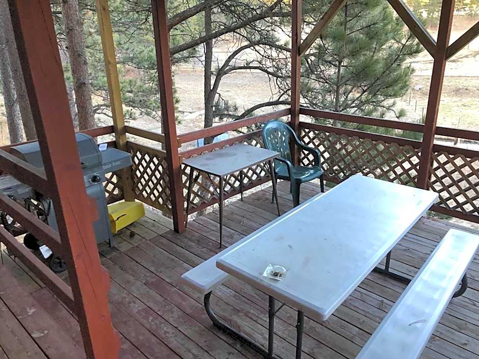 Black Hills Motel at Quail's Crossing