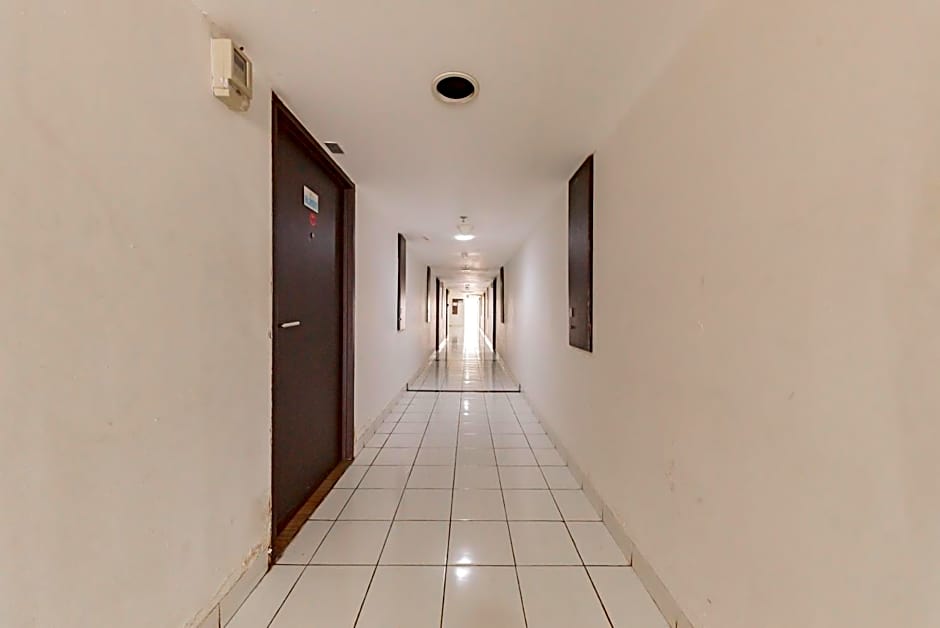 RedDoorz Apartment @ Jarrdin Cihampelas