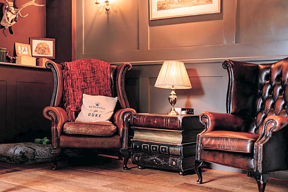 Wheatacre White Lion