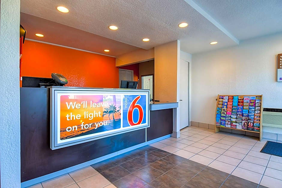 Motel 6-Rowland Heights, CA - Los Angeles - Pomona
