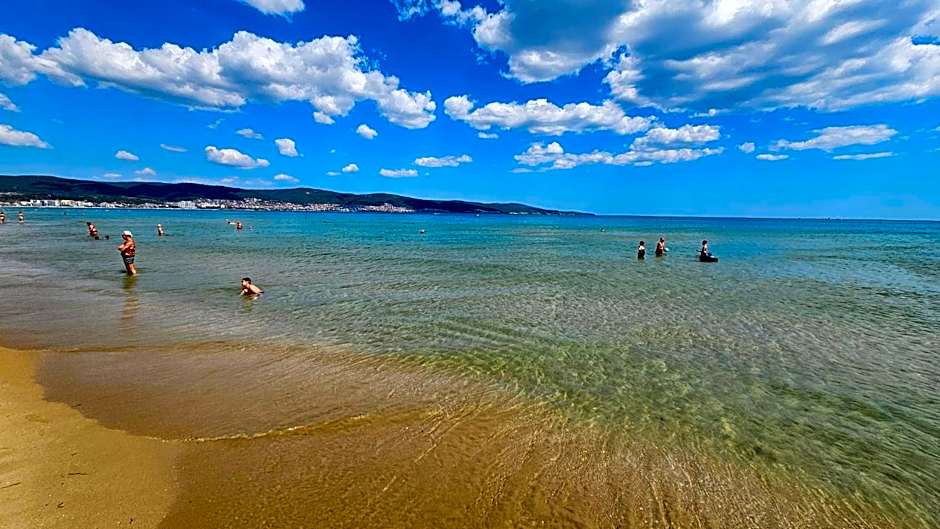Hotel Longosa - All Inclusive Family Hotel near the beach in the peaceful southern part of Sunny Beach