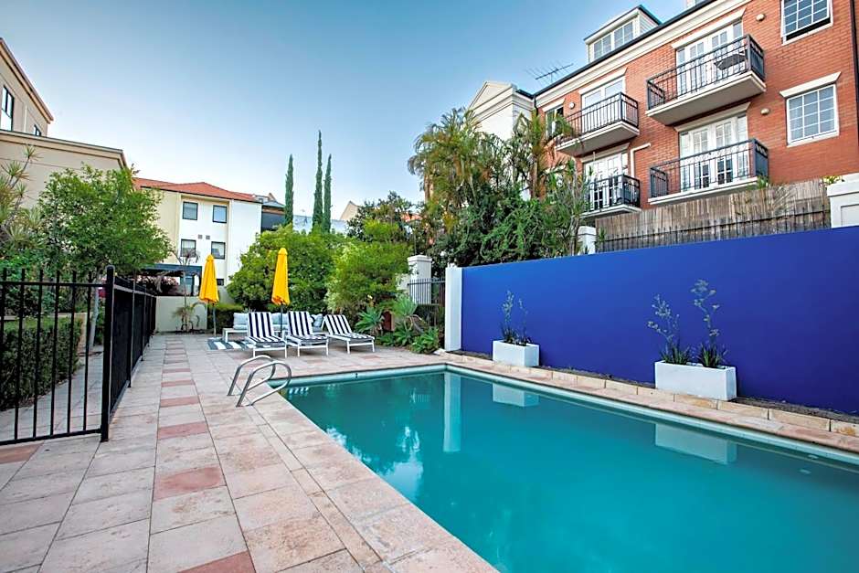 1BDR 1BTH 1PRK - James Street Joy