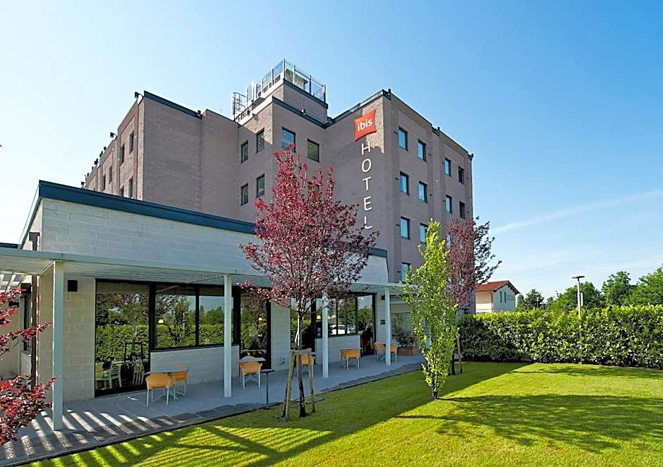 Hotel Ibis Firenze Prato Est