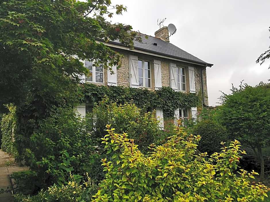 Grand Hôtel "Château de Sully" - Piscine & Spa -Teritoria