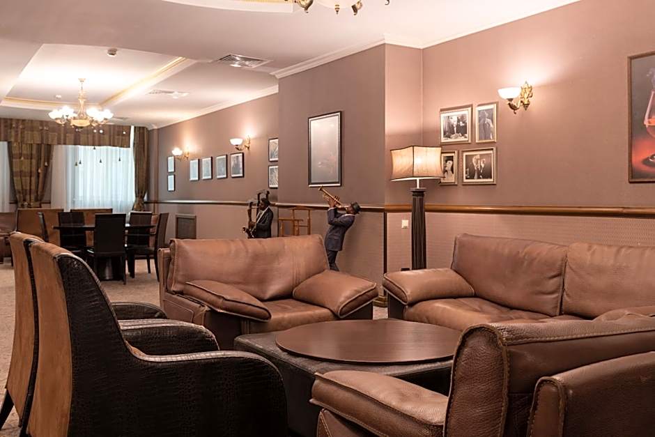 Grand Tien Shan Hotel
