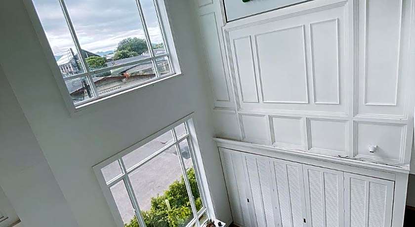 Greenish Ranong Hotel