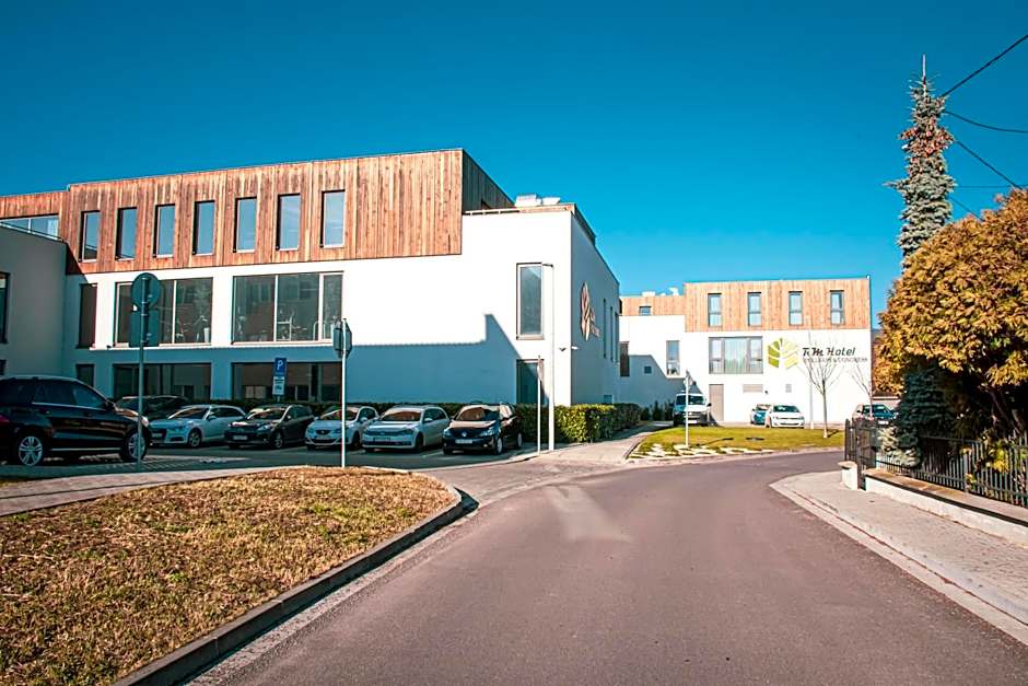RM Hotel Wellness & Congress