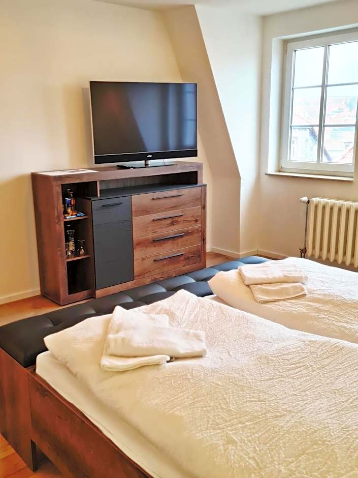 DM Hotels & Apartments - Hotel Deutsches Haus