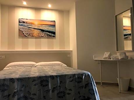 Double Room with Balcony and Sea View