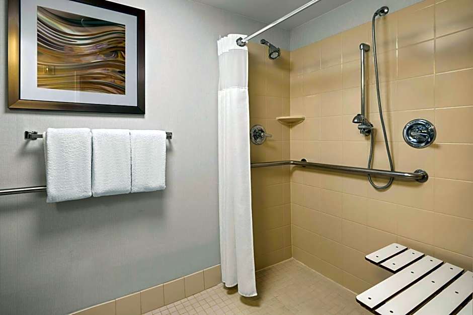 Courtyard by Marriott Rockford