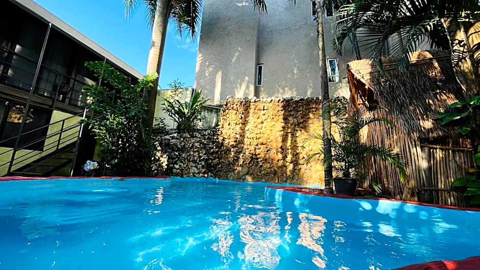 Hotel B&B by Playa del Karma
