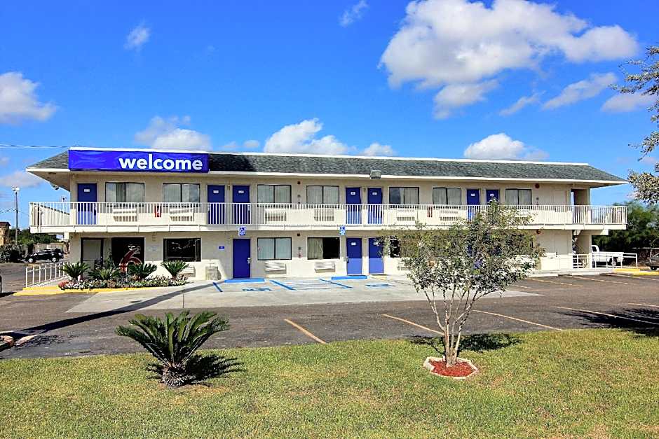 Motel 6-Kingsville, TX