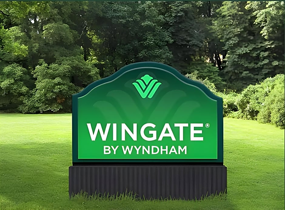 Wingate by Wyndham Roseville/Detroit