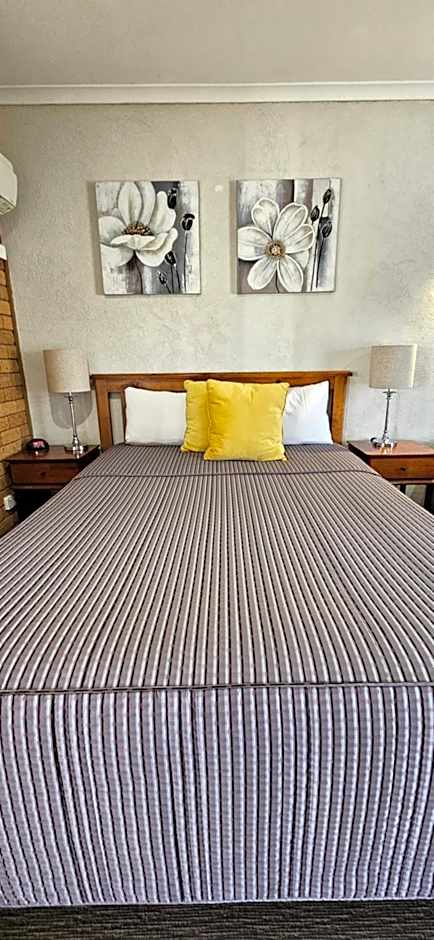 Centrepoint Motel Deniliquin