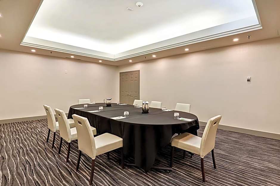 Holiday Inn Ottawa Dwtn - Parliament Hill By IHG