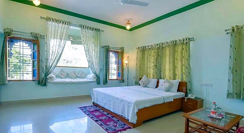 Devendragarh - A Boutique Lake Facing Guest House On Lake Fateh Sagar