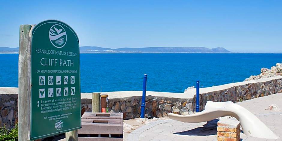 Zzzone Boutique Hostel