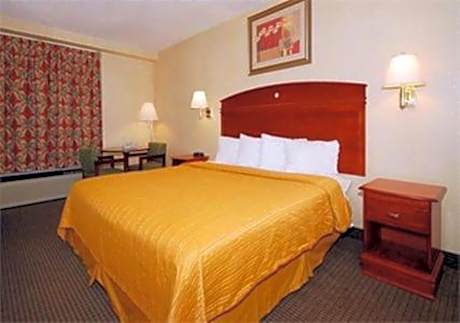 King Room - Accessible/Non-Smoking
