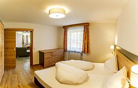 Three-Bedroom Apartment - Annex
