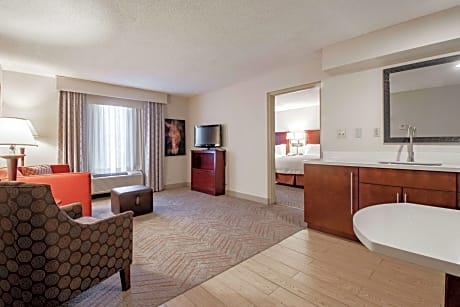 Double Suite with Kitchen - Non-Smoking