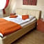 Gösser BACHGASSLHOF -- Bed and Breakfast -- Apartments