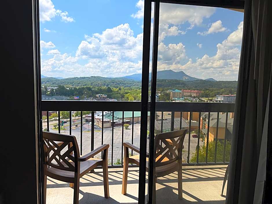 Vista Suites-Near Island Drive
