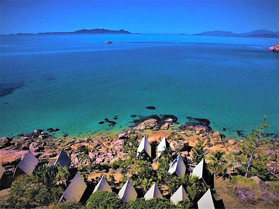 Base Backpackers Hotel Magnetic Island