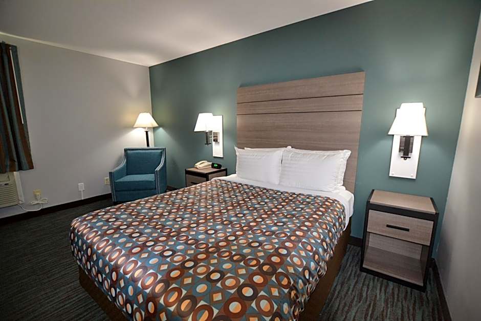 Countryside Inn & Suites Omaha East-Council Bluffs IA