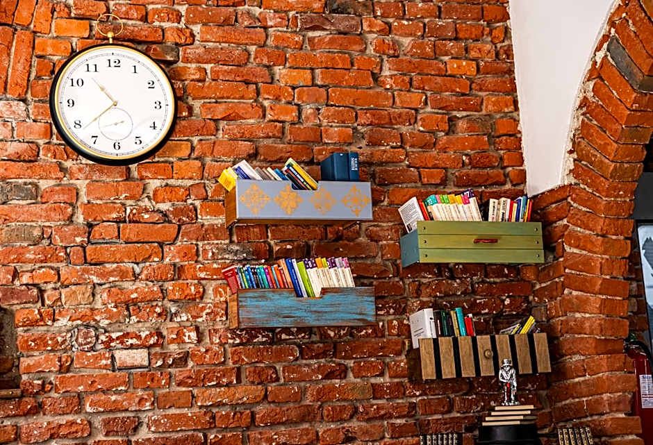 Palazzo ReSilente- Ostello