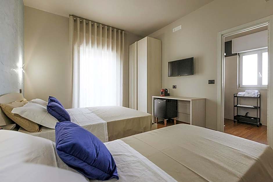 APULIA BLUE APARTEMENTS & B&B