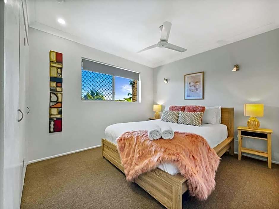 Waterfront Serenity - Steps from Mooloolaba Beach