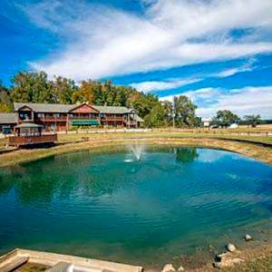 Bullwinkles Rustic Lodge